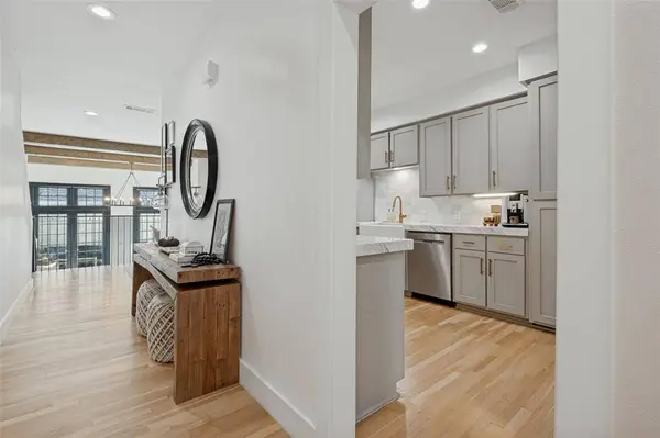 3501 Dickason Avenue #B, Dallas, TX 75219