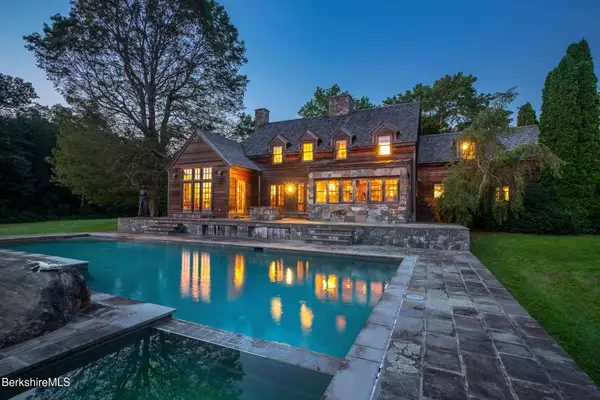 19 Roberts Rd, Sandisfield, MA 01255