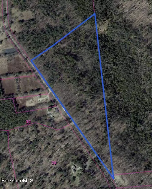 0 Rood Hill Rd, Sandisfield, MA 01255