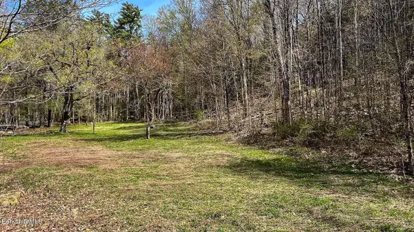 0 River Rd, Monterey, MA 01245