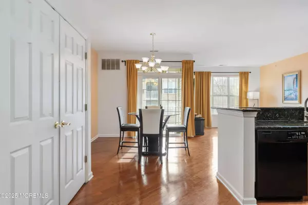 632 Sophee Lane, Lakewood, NJ 08701