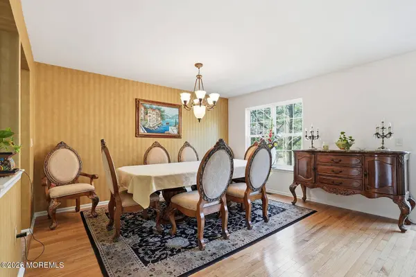 14 Linda Court, South Amboy, NJ 08879