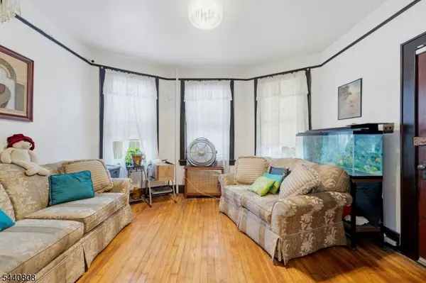 53 Grove Ter, Irvington Twp., NJ 07111