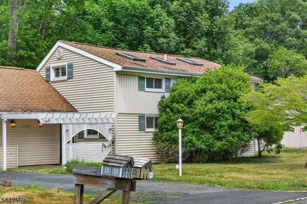 148 Woodland Rd, Piscataway Twp., NJ 08854