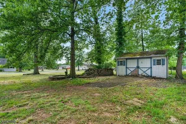 148 Woodland Rd, Piscataway Twp., NJ 08854