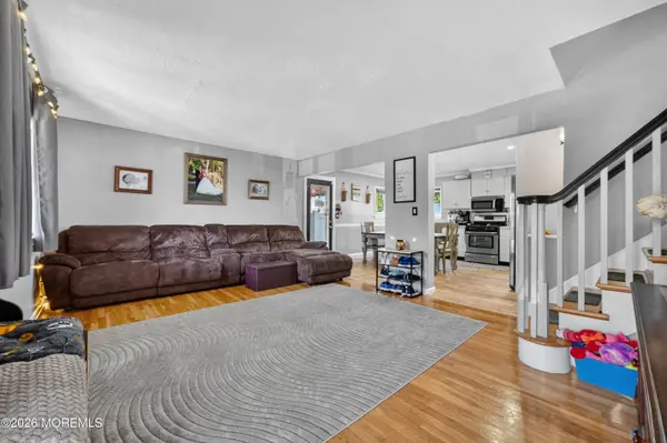 5 Jupiter Court, South Amboy, NJ 08879