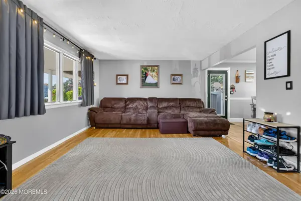 5 Jupiter Court, South Amboy, NJ 08879