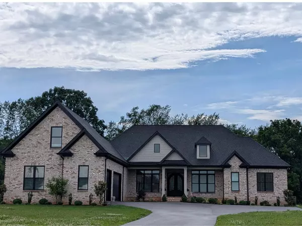 7182 Eagle Ridge Ln, Bowling Green, KY 42103