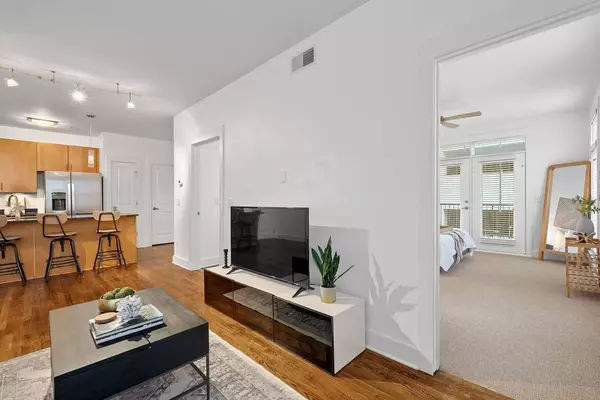 817 3rd Ave #N #314, Nashville, TN 37201