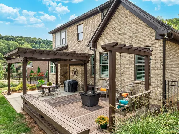 7229 Natchez Pointe Dr, Nashville, TN 37221