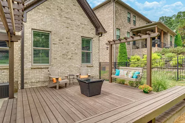 7229 Natchez Pointe Dr, Nashville, TN 37221