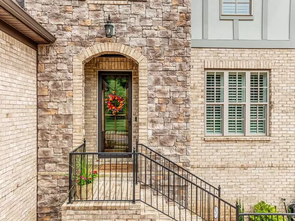 7229 Natchez Pointe Dr, Nashville, TN 37221