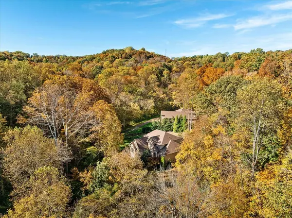 7244 Natchez Pointe Dr, Nashville, TN 37221