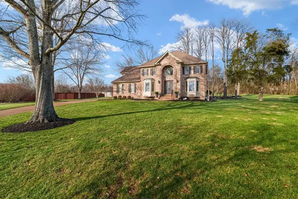 9422 Berkshire Ct, Brentwood, TN 37027