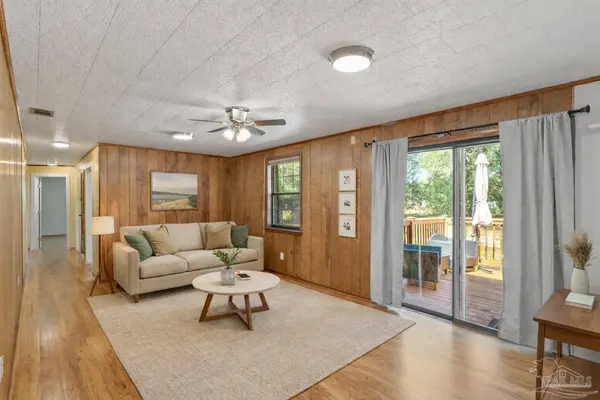 2500 E Burgess Rd, Pensacola, FL 32504