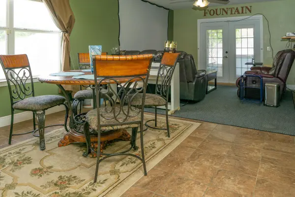 1990 Pentagon ST, Gulf Breeze, FL 32563