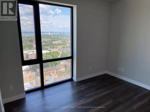 15 Queen ST South #1907, Hamilton (central), ON L8P0C6