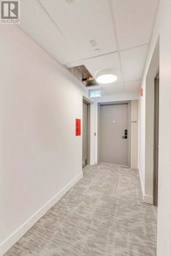 4569 Kingston RD #807, Toronto (west Hill), ON M1E2P3