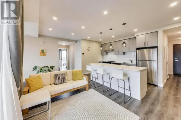15 Queen ST South #907, Hamilton (central), ON L8P0C6