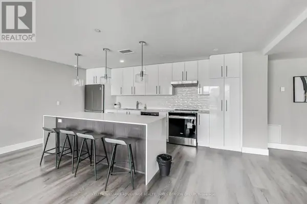 15 Queen ST South #907, Hamilton (central), ON L8P0C6
