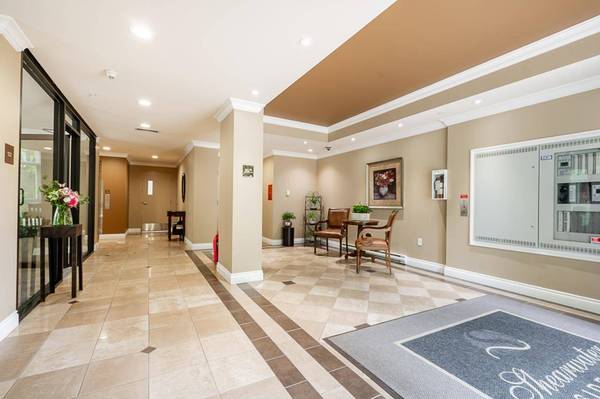 15445 Vine AVE #603, White Rock, BC V4B 2T3