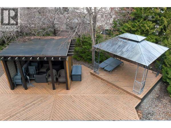 3920 Trepanier Heights Avenue, Peachland, BC V0H1X0