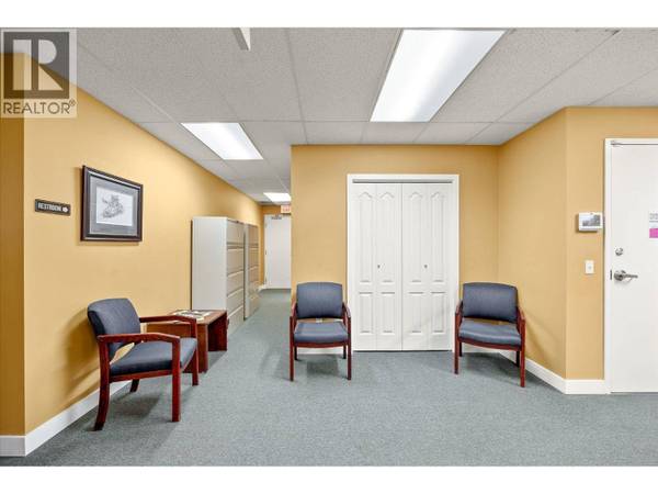 1358 St. Paul ST #202 & 203, Kelowna, BC V1Y2E1