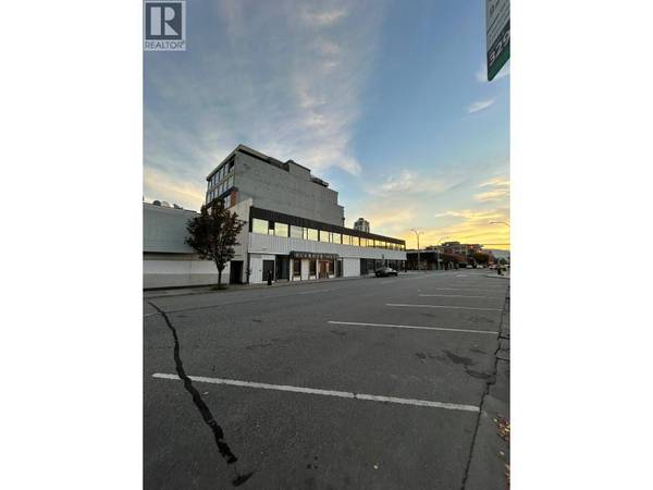 1650 Pandory Street, Kelowna, BC V1Y1P7