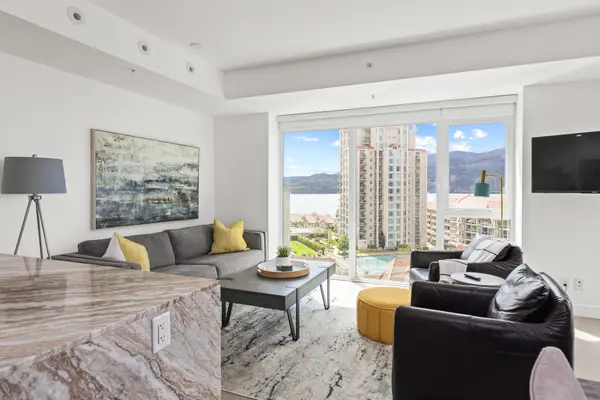 1151 Sunset Dr #902, Kelowna, BC V1Y 0G2