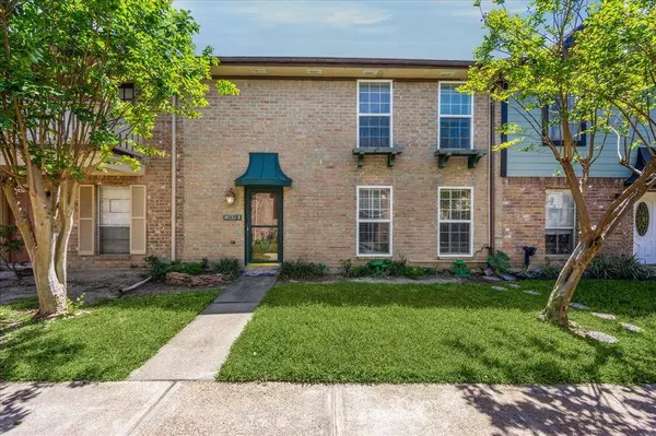 14732 Perthshire RD #B, Houston, TX 77079