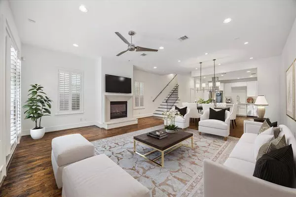 4410 Floyd ST #B, Houston, TX 77007