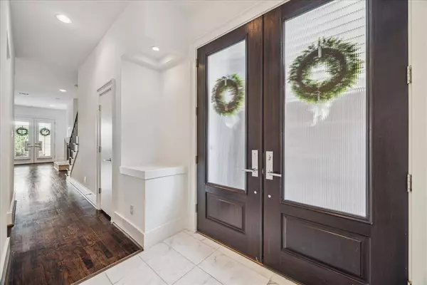 4410 Floyd ST #B, Houston, TX 77007