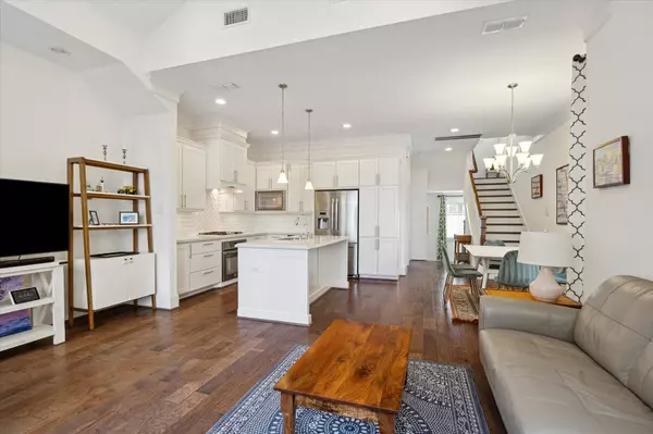 753 Dorothy ST, Houston, TX 77007