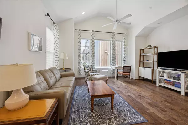 753 Dorothy ST, Houston, TX 77007