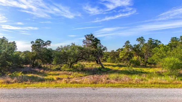 2163 Stagecoach WAY, Canyon Lake, TX 78133