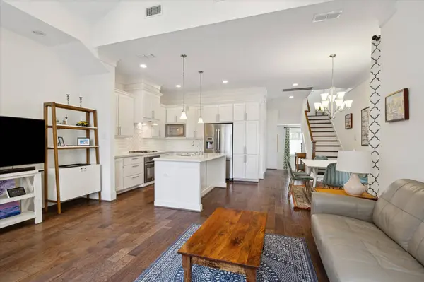 753 Dorothy ST, Houston, TX 77007