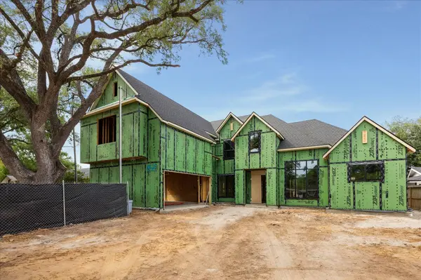 10626 Riverview DR, Houston, TX 77042