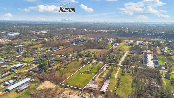 1716 Mansfield St, Houston, TX 77091-4026
