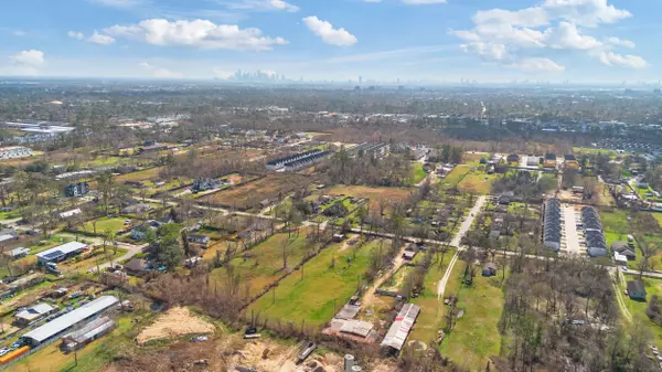 1716 Mansfield St, Houston, TX 77091-4026