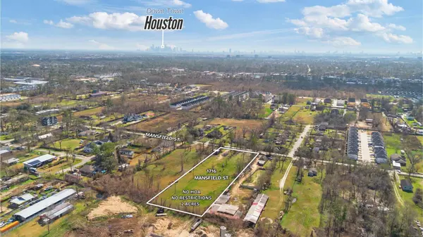 1716 Mansfield St, Houston, TX 77091-4026