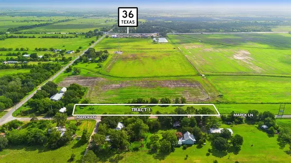 14015 Market LN, Guy, TX 77444