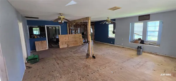 6712 Avenue J, Houston, TX 77011