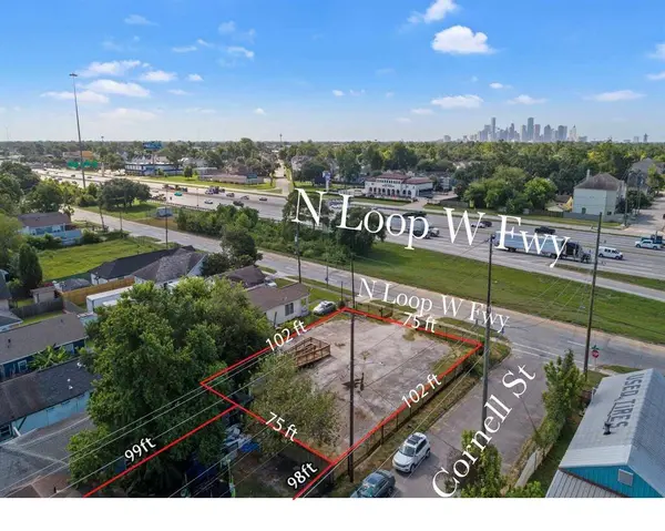 803 N Loop, Houston, TX 77022