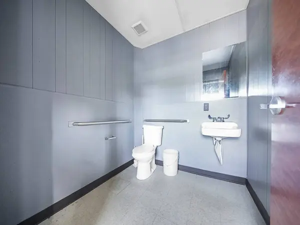 802 E 32nd ST, Houston, TX 77022