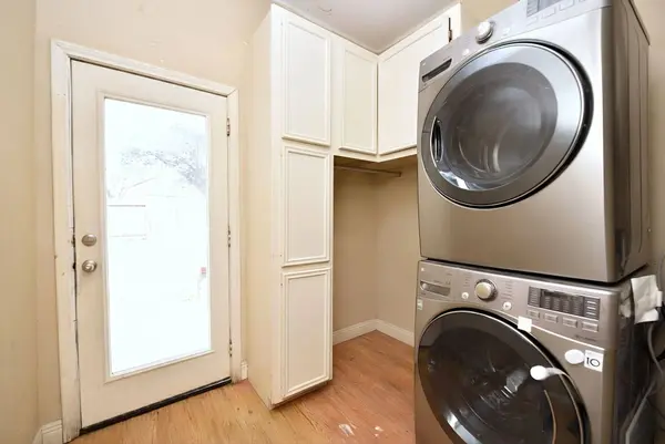 4104 Walker ST, Houston, TX 77023
