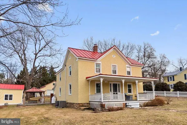 6342 HOPEWELL RD, The Plains, VA 20198