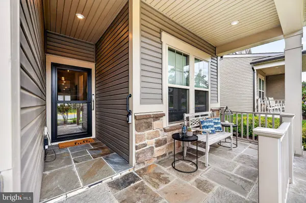 6295 VIRGINIA BLUEBELL LN, Haymarket, VA 20169