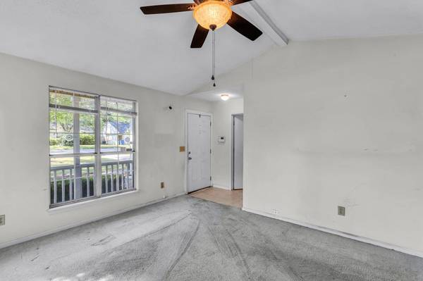 153 Corsair St, Summerville, SC 29483