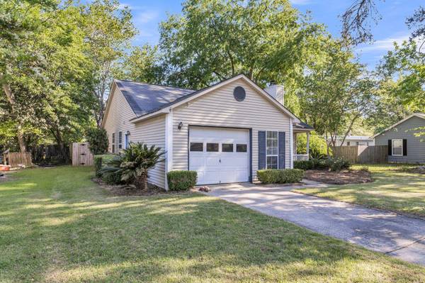 153 Corsair St, Summerville, SC 29483