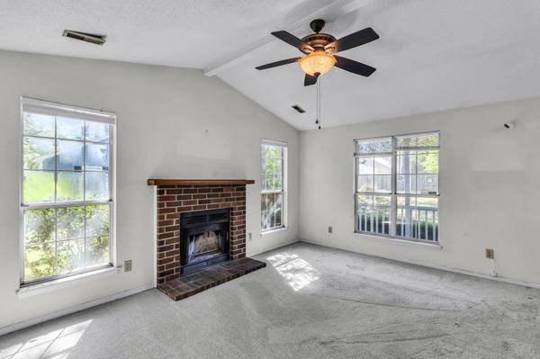 153 Corsair St, Summerville, SC 29483